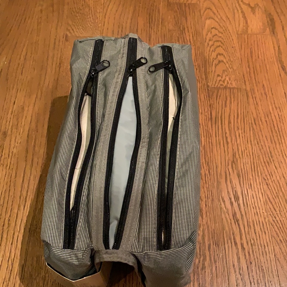 Travel kit by Rolfs - Picture 6 of 7